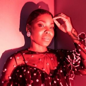 Meet your Posher, Monifa